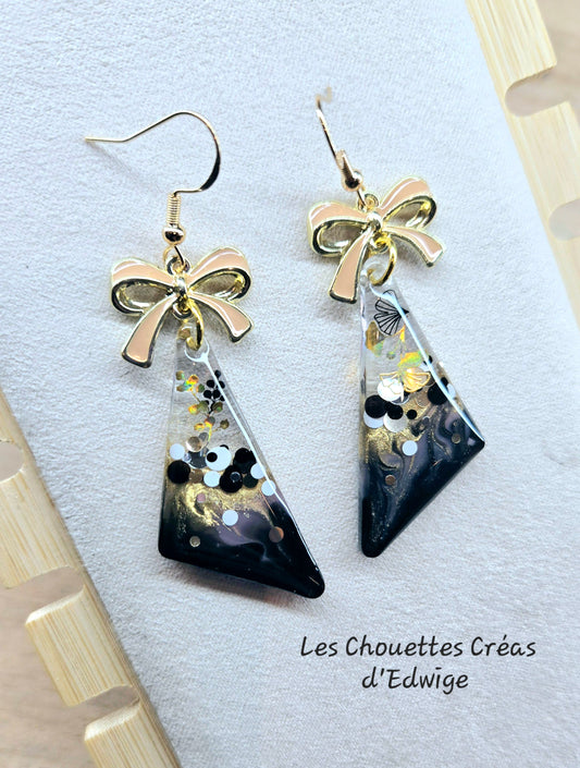 Boucles d'oreilles avec nœuds