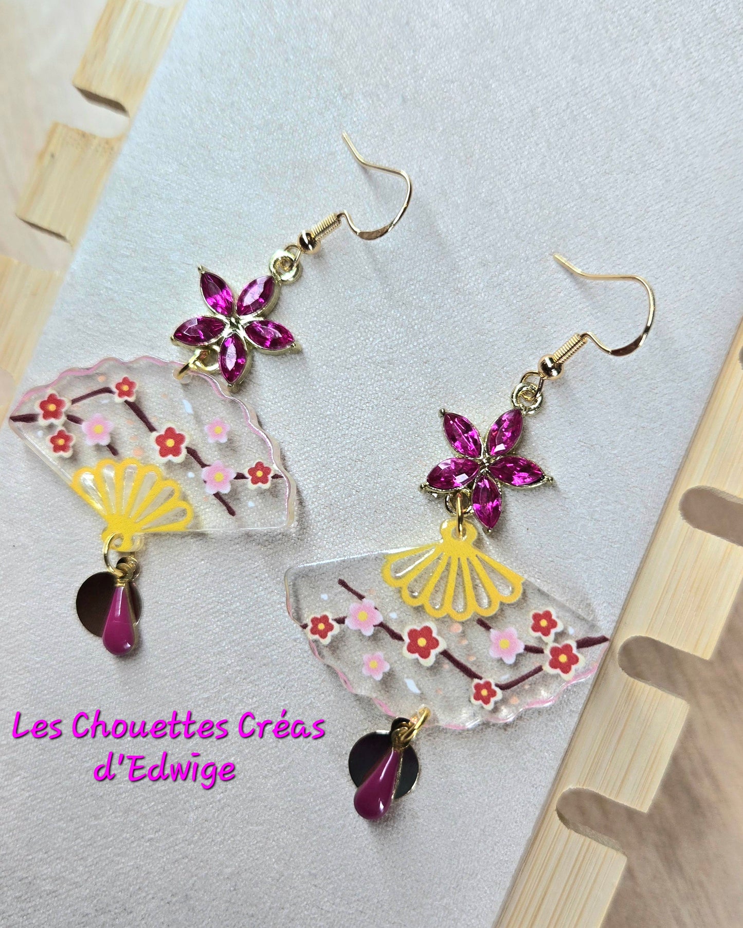 Boucles d'oreilles éventails roses