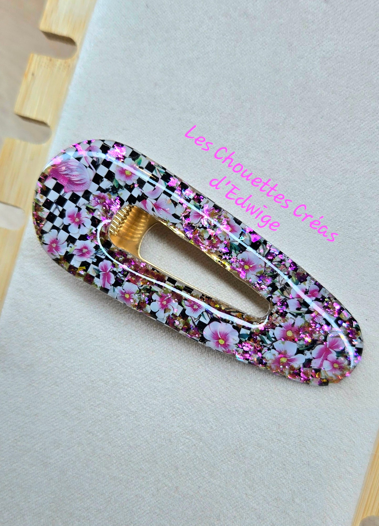 Barrette flamant rose