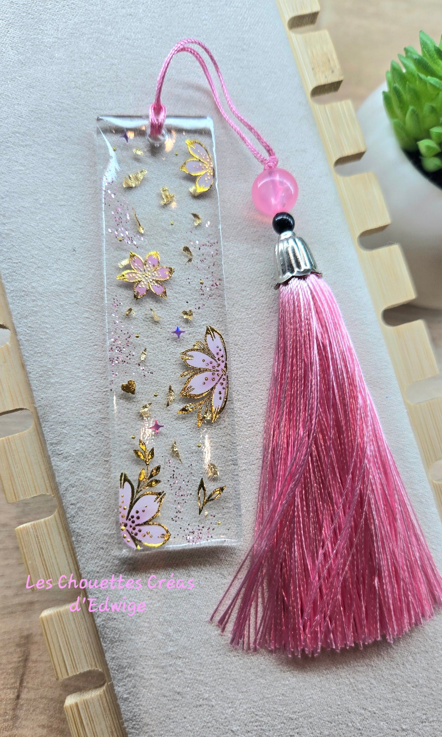 Marque-pages avec fleurs roses