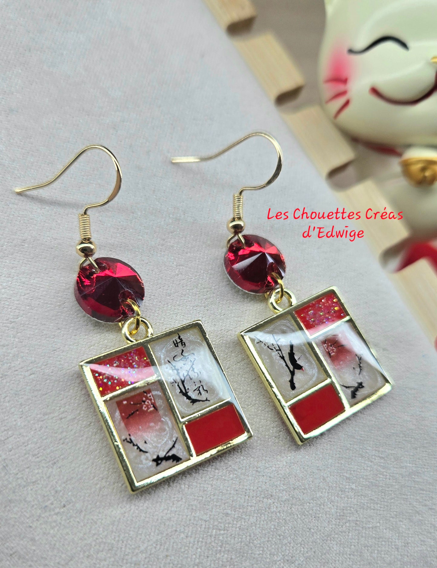 Boucles d'oreilles carrées rouges et blanches