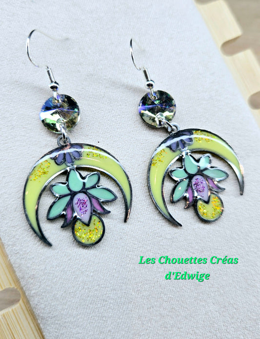 Boucles d'oreilles lunes et lotus
