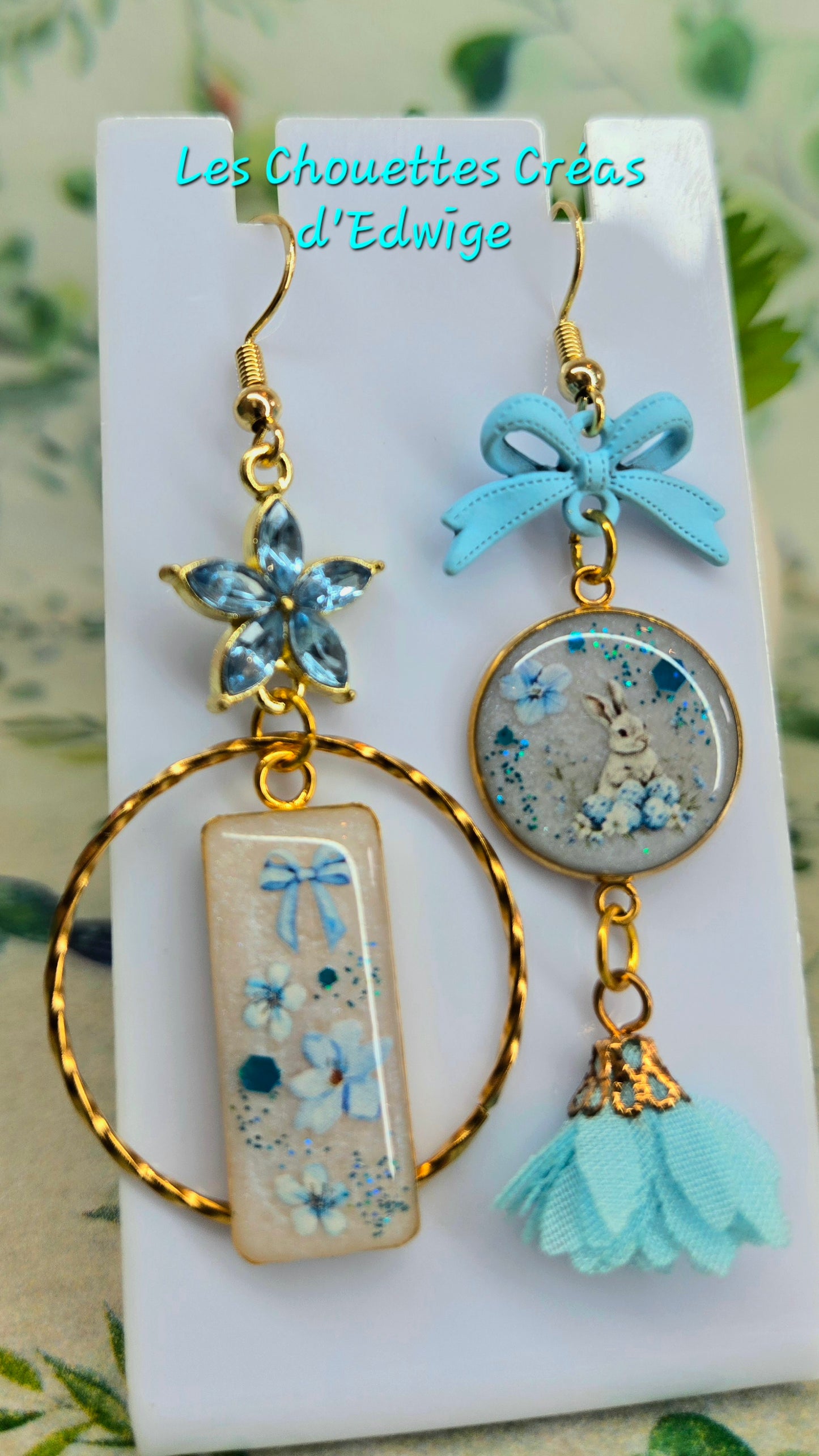 Boucles d'oreilles dépareillées lapin de Pâques