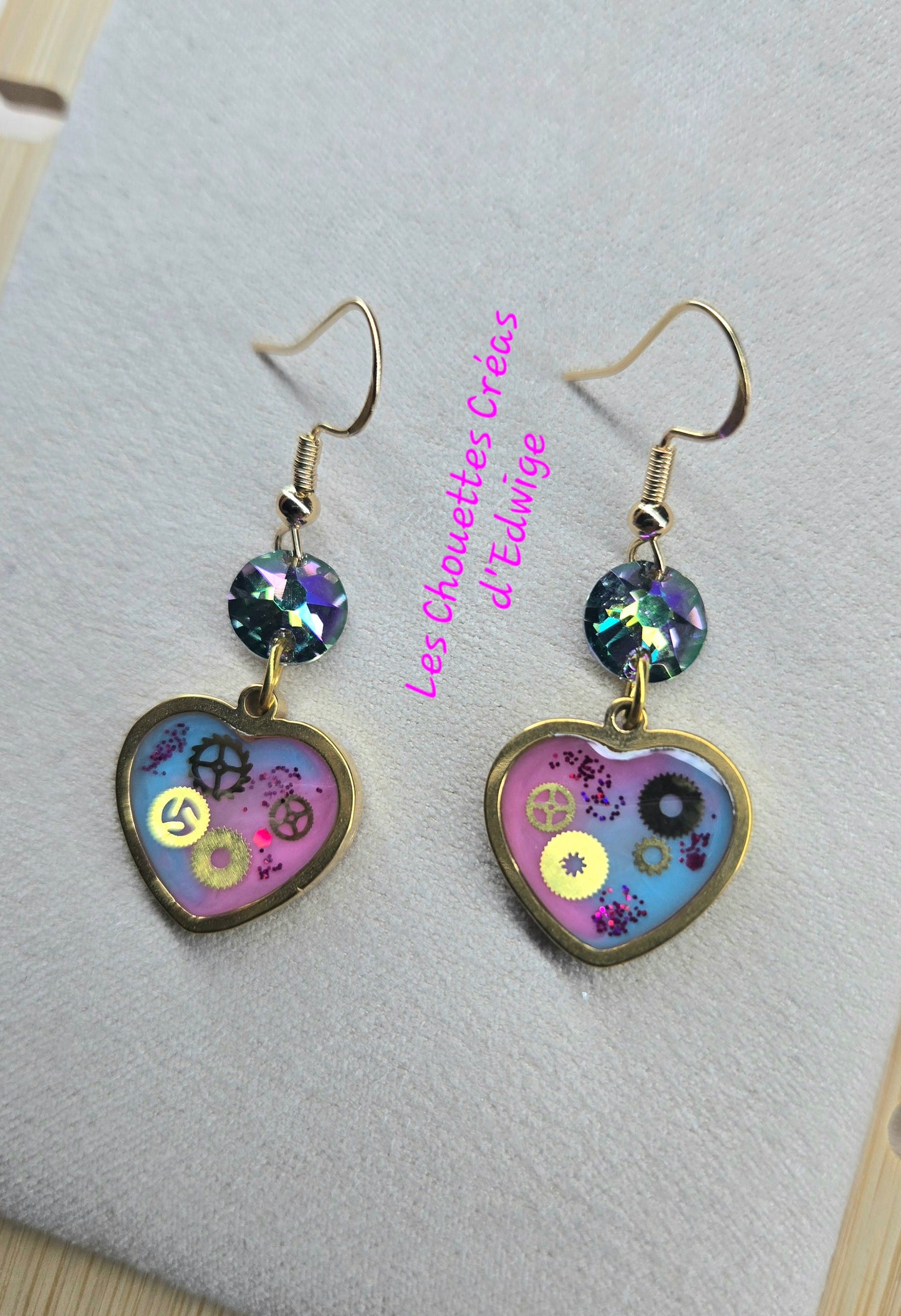 Boucles d'oreilles coeur avec rouages