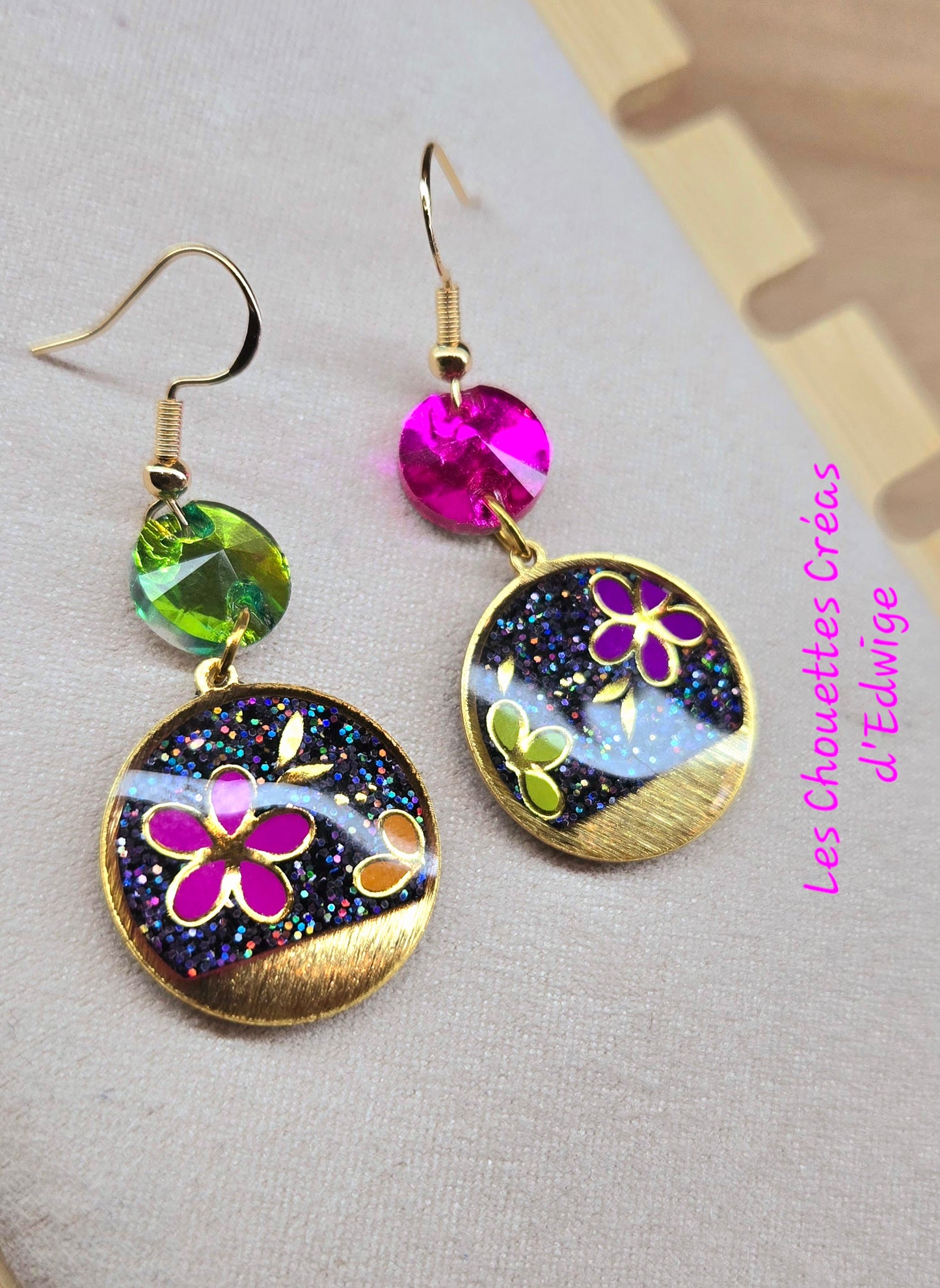 Boucles d'oreilles fleurs fluos