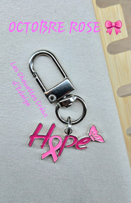 Petit bijou de sac Octobre rose